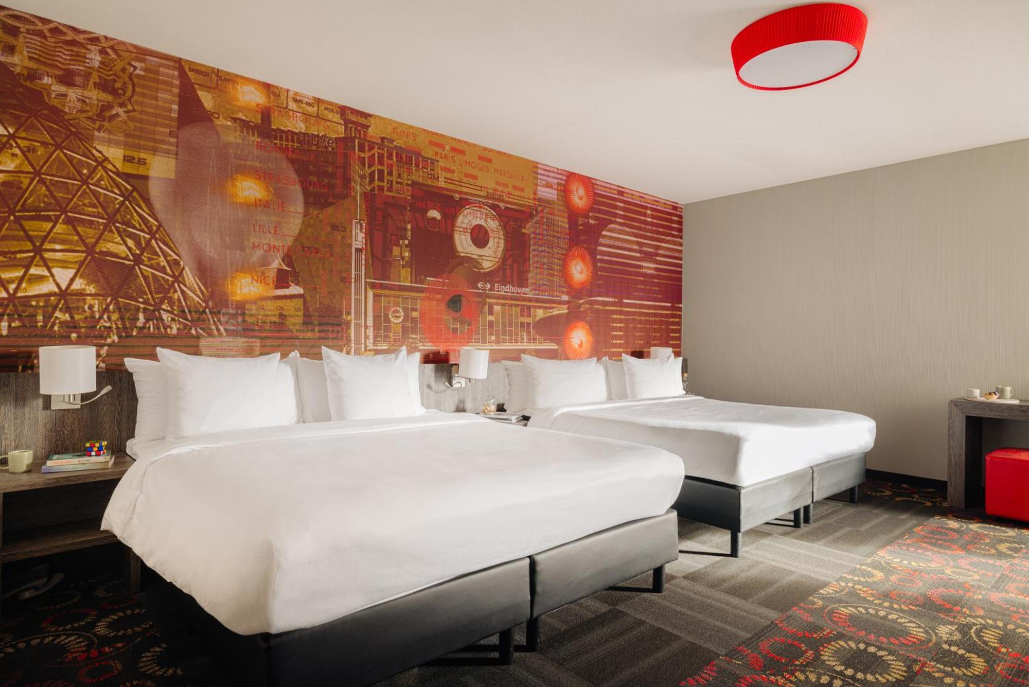 Leonardo Hotel Eindhoven City Center Former Crown Hotel Esterno foto