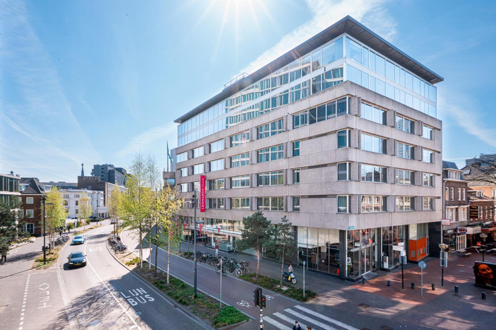 Leonardo Hotel Eindhoven City Center Former Crown Hotel Esterno foto